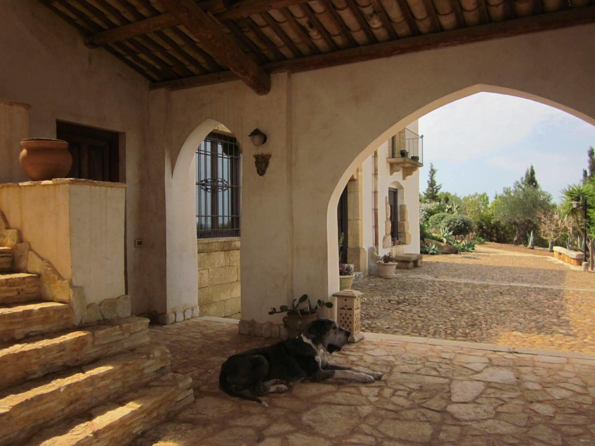 Casale Alma Marsala Exterior foto