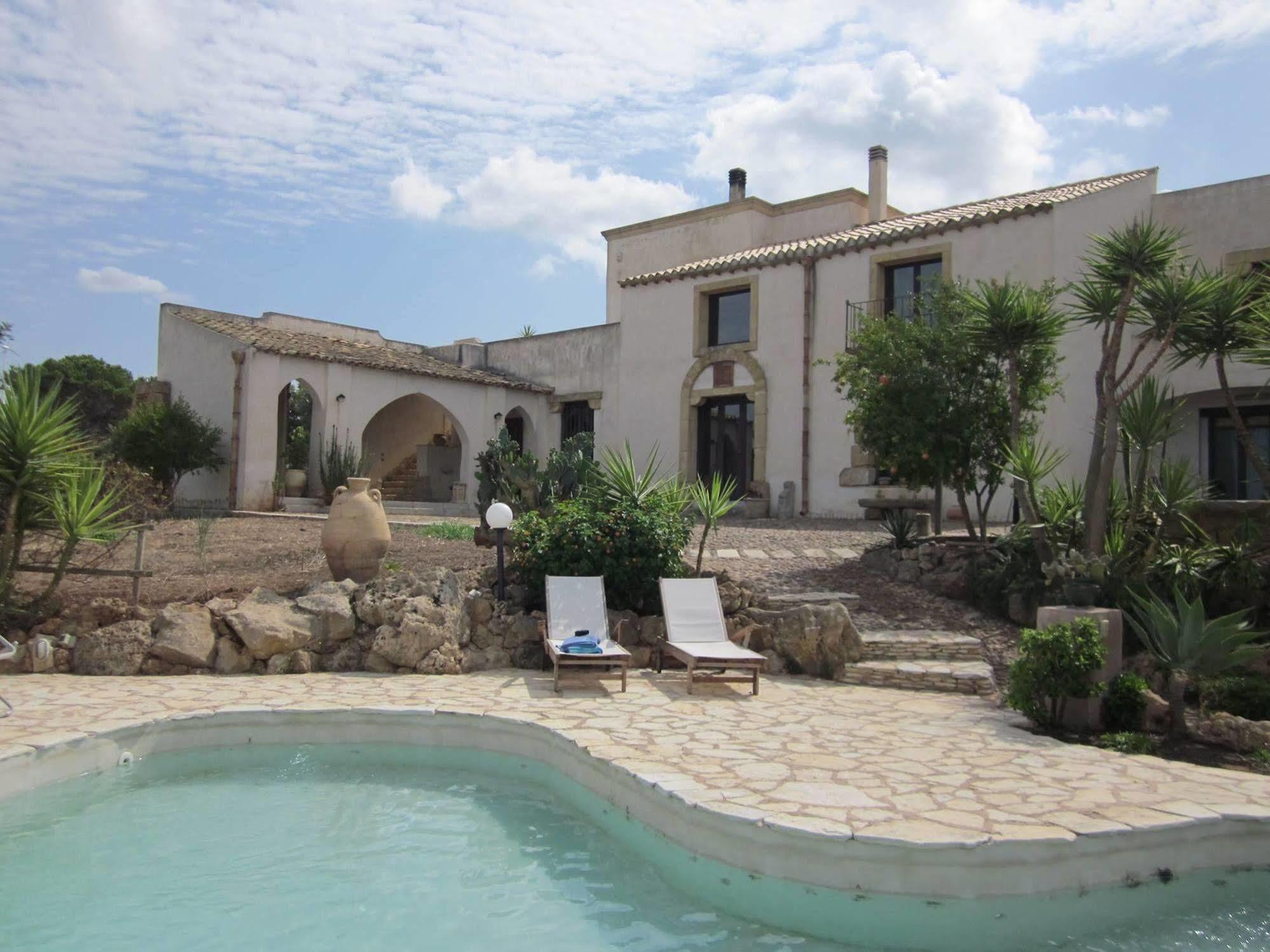 Casale Alma Marsala Exterior foto
