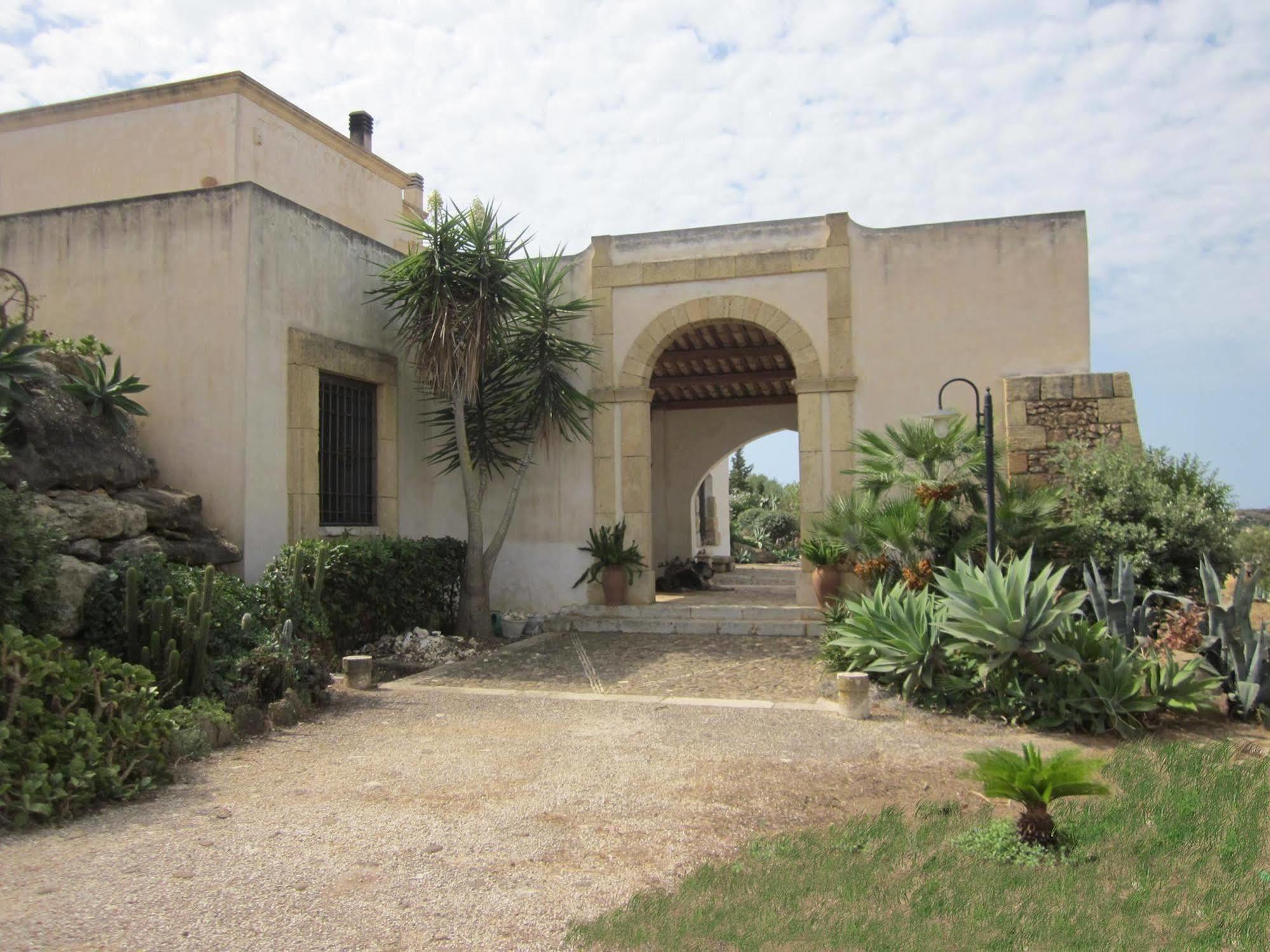 Casale Alma Marsala Exterior foto